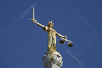 Statue of justice