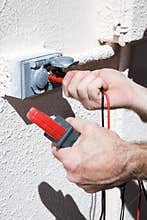 Measuring Voltage Closeup