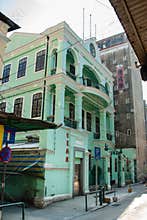 Colonial house