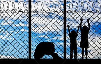 Silhouette refugee mothers and children