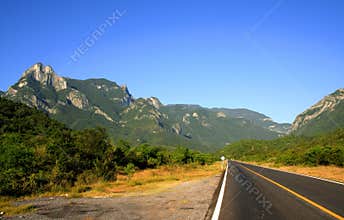 Road and mountains in nuevo leon, mexico I