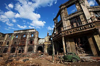 The ruins of the house, after the war