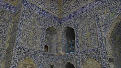 Shah Mosque interior