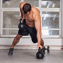 Kettlebells pull up crossfit training