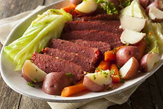 Homemade Corned Beef and Cabbage
