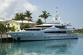 Dream Yacht