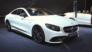 Mercedes-Benz S-Class Coupe luxury car