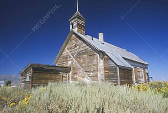 Deserted Western building in Western ID