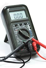 Digital multimeter